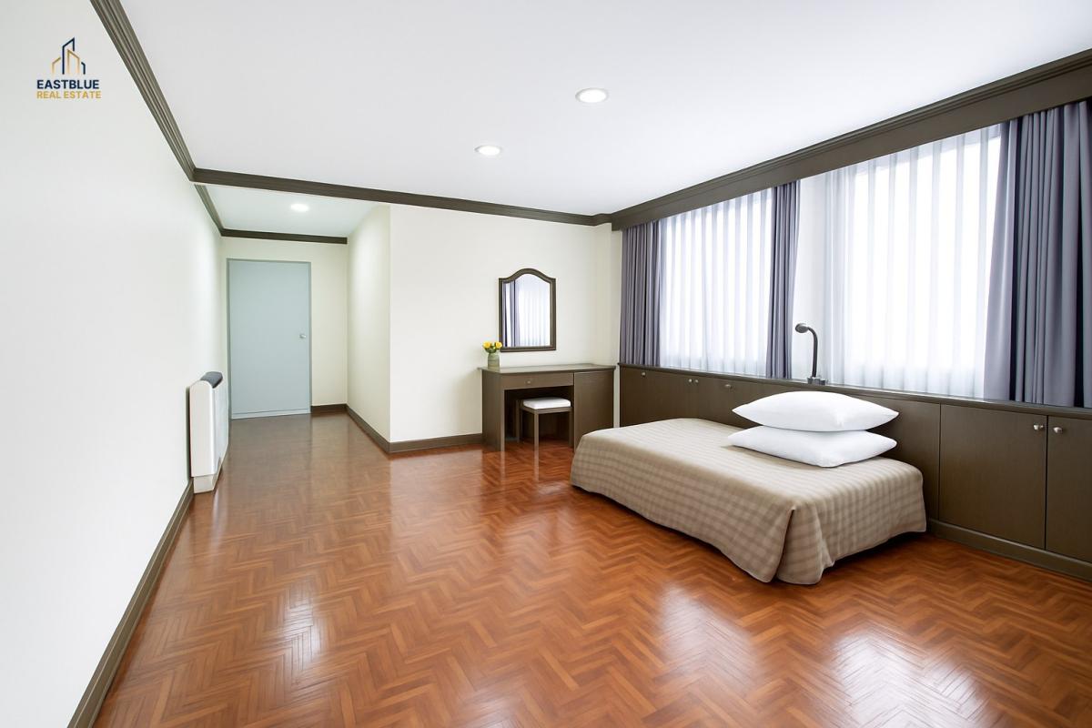 ขายคอนโดสุขุมวิท อโศก ทองหล่อ : 03/04/2026, รวมค่าโอนLuxury Condo 3 ห้องนอน ใจกลางพร้อมพงษ์ 195 ตรม. พร้อมอยู่! 
ขาย 10.99 ล้าน ใกล้ BTS/MRT สะดวกทุกการเดินทาง! 0642748883