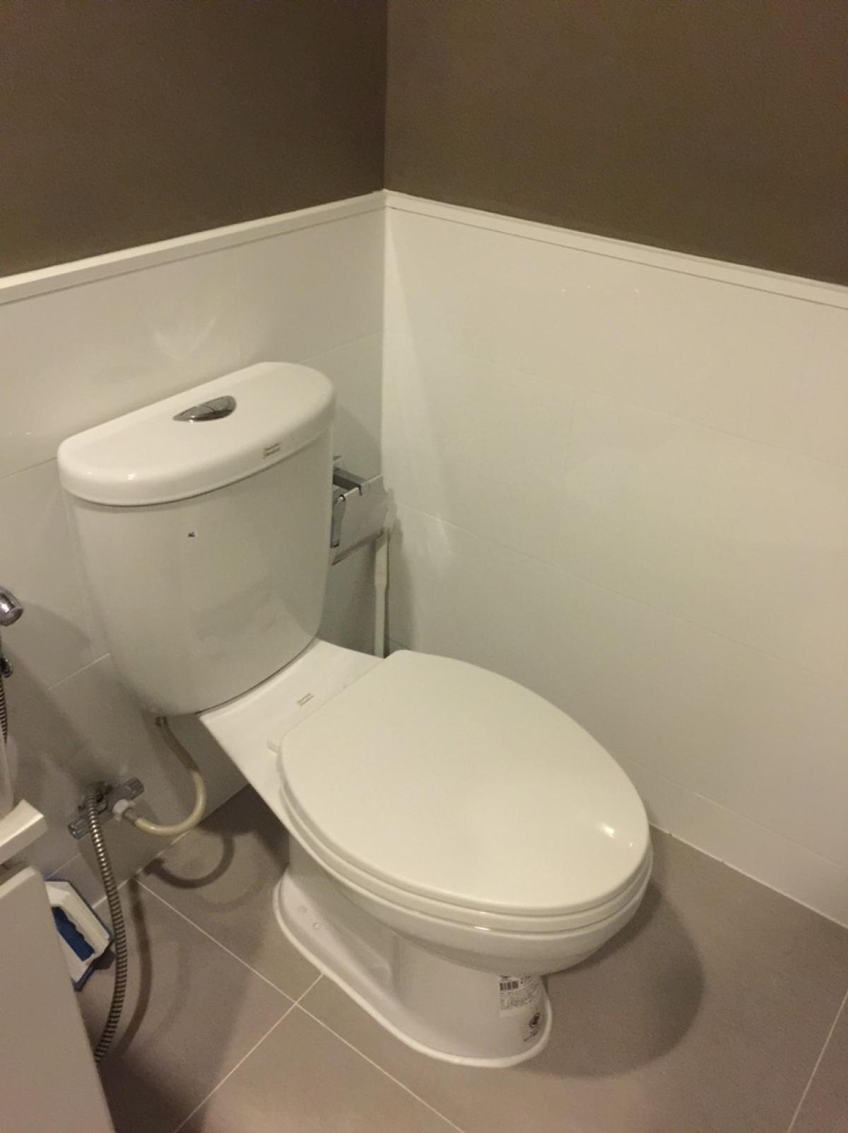 ขายคอนโดราชเทวี พญาไท : 03/04/2026, รวมค่าโอนคอนโด Maestro 12 ใจกลางราชเทวี ใกล้ BTS เพียง 200 ม. 
1 ห้องนอน 34.3 ตร.ม. ราคาเพียง 4.99 ล้าน! 0642748883