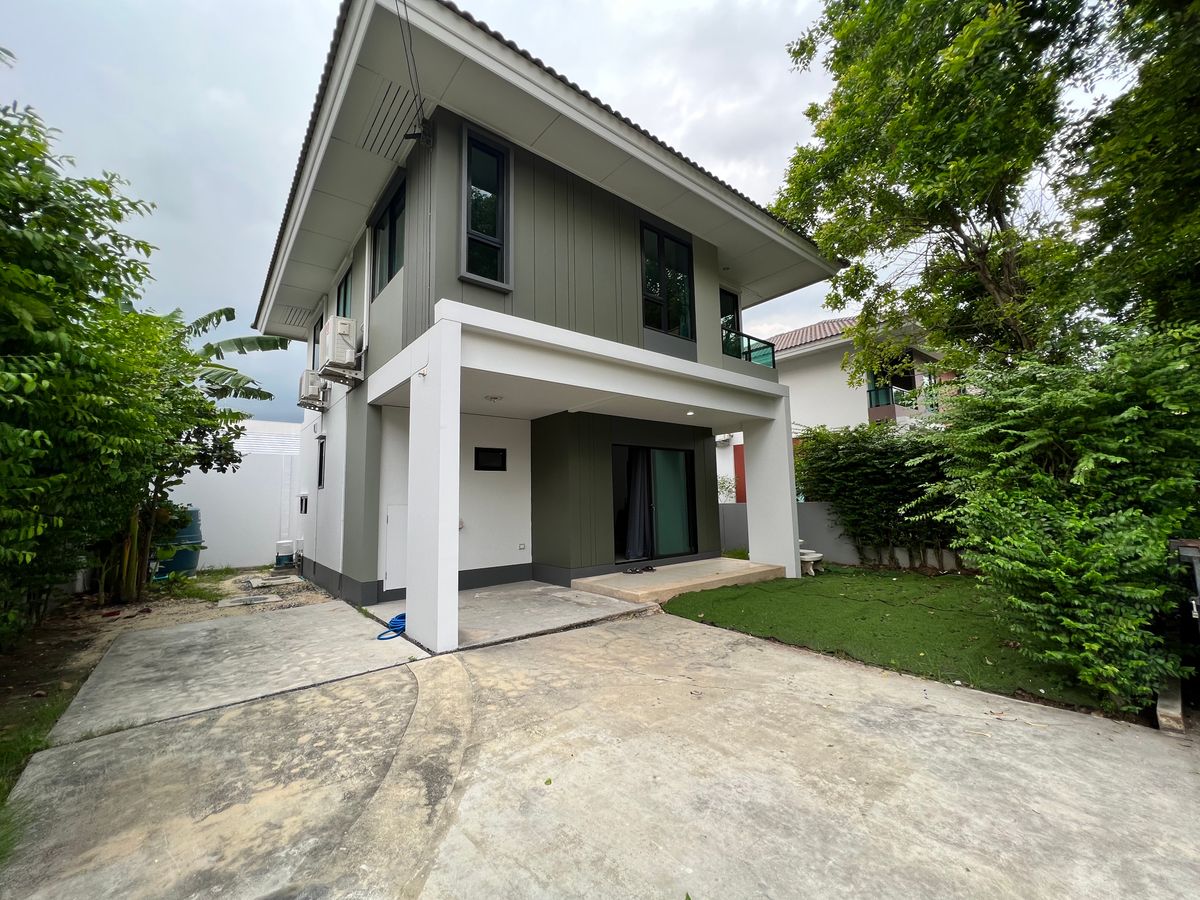 For RentPathum Thani,Rangsit, Thammasat : Single house for rent, J Villa Rangsit-Khlong 1, with furniture. In the Rangsit-Pathum Thani area