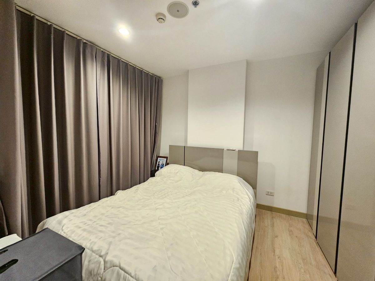 ขายคอนโดปิ่นเกล้า จรัญสนิทวงศ์ : ขายต่ำกว่าประเมินสุดๆ เจ้าของอยู่เอง รักมาก ชั้นสูงใกล้ rooftop 