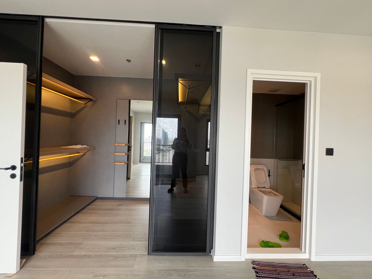 ขายคอนโดพระราม 3 สาธุประดิษฐ์ : ขายห้อง ยูนิตพิเศษ  3 ห้องนอนThe Key Rama 3 ใกล้ Terminal 