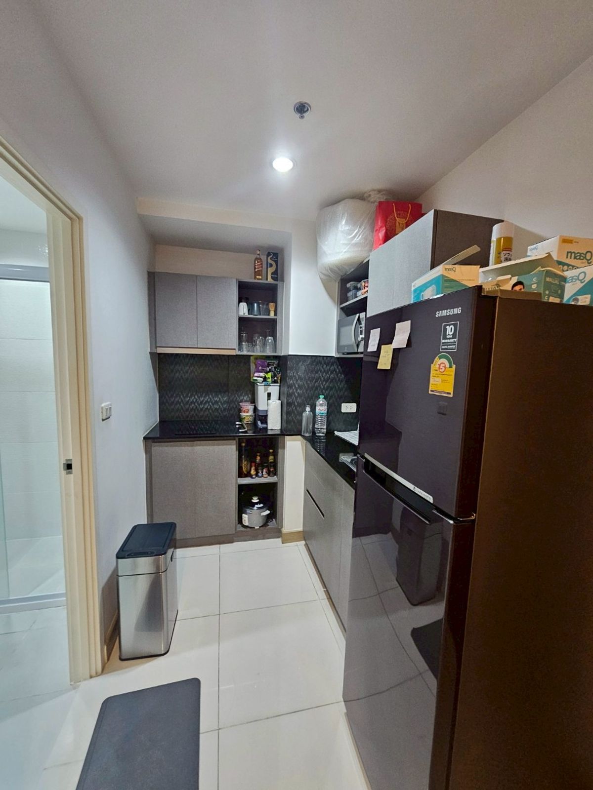 ขายคอนโดปิ่นเกล้า จรัญสนิทวงศ์ : ขายต่ำกว่าประเมินสุดๆ เจ้าของอยู่เอง รักมาก ชั้นสูงใกล้ rooftop 