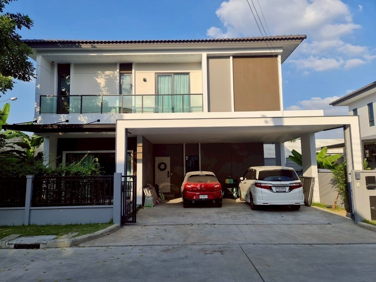 For RentHouseVipawadee, Don Mueang, Lak Si : Rent a detached house, Centro Village, Vibhavadi, 2 -storey detached house + Guest House, large land, 83 sq.m.