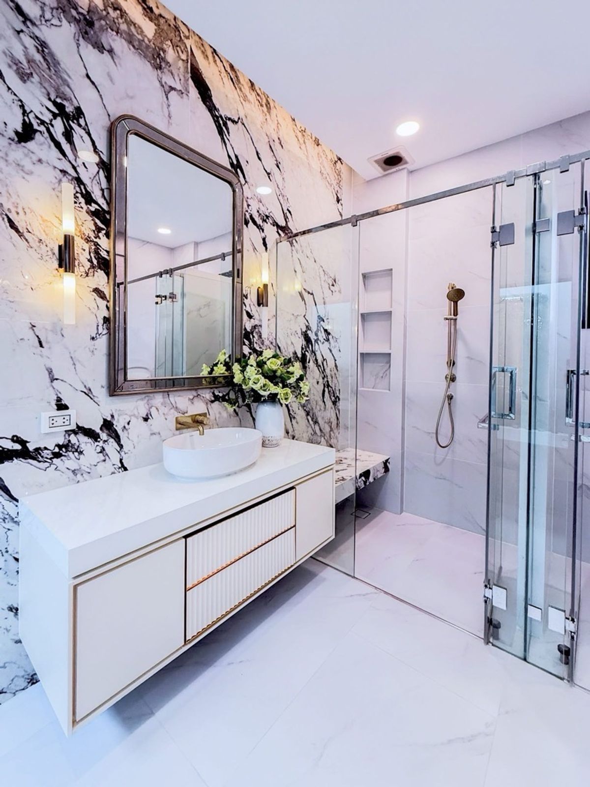 For RentHousePattanakan, Srinakarin : House at Rama 9 -Krungthepkreetha near Brighton International SchoolWellington International SchoolSamittivej Srinakarin hospital The Nine Home pro Rama 9 