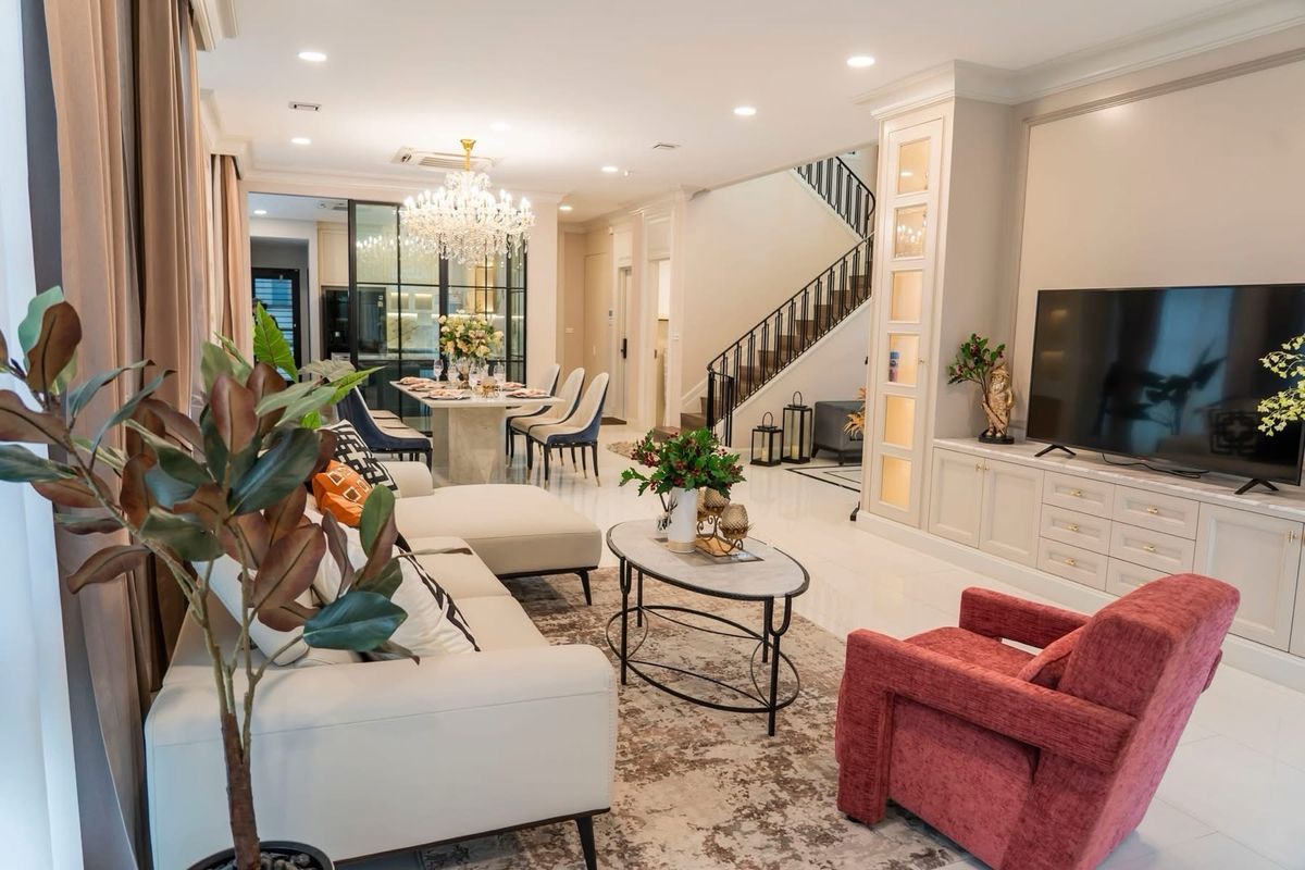 For RentHousePattanakan, Srinakarin : House at Rama 9 -Krungthepkreetha near Brighton International SchoolWellington International SchoolSamittivej Srinakarin hospital The Nine Home pro Rama 9 