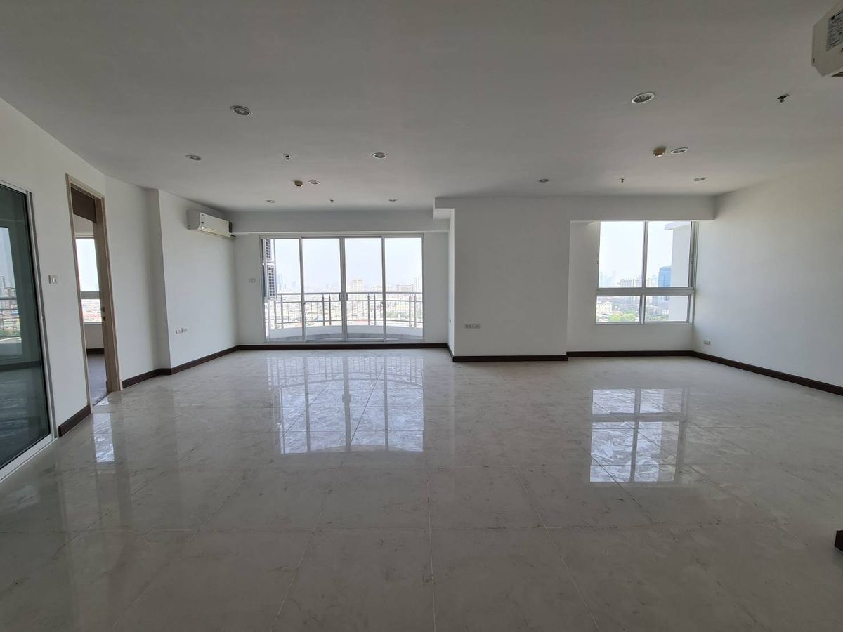ขายคอนโดพระราม 3 สาธุประดิษฐ์ : FOR Sell 2 bed มีหลายห้องให้เลือก ศุภาลัยพรีมา ริวา คอนโดริมแม่น้ำ 