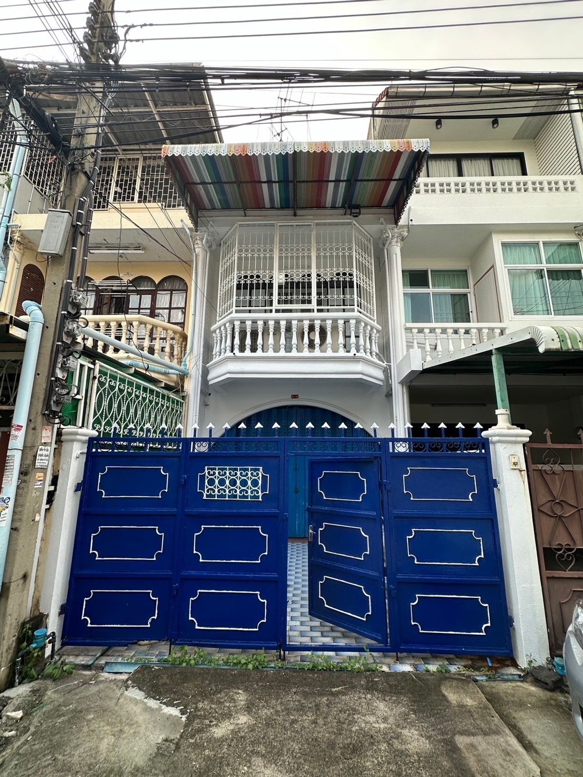 For RentTownhomeRathburana, Suksawat : 2 -storey townhouse for rent, Soi Suksawat 25/2, price 8,500 baht/month