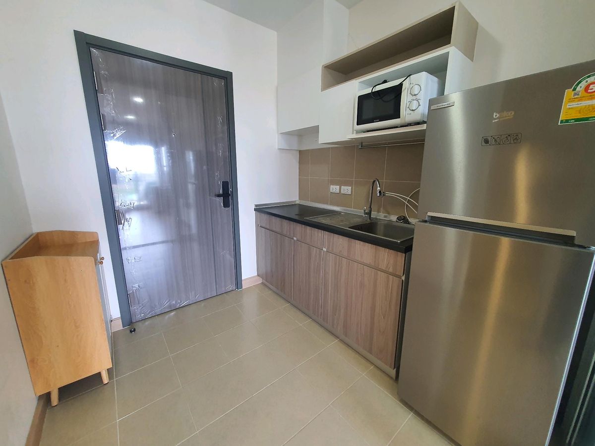 For RentCondoSamut Prakan,Samrong : Condo for rent Supalai Veranda Sukhumvit 117  Make an appointment to view the room 👉line: @pfbkk