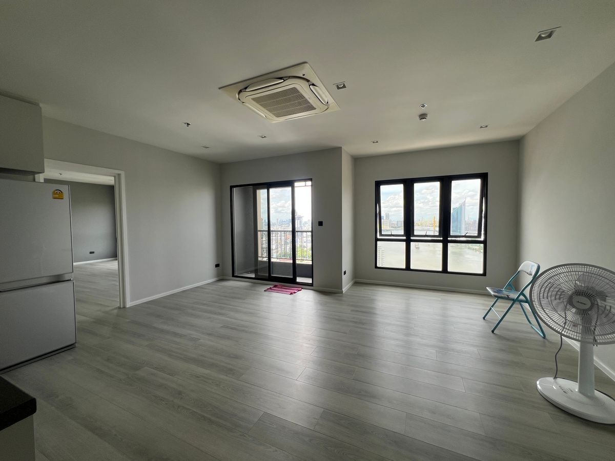 ขายคอนโดพระราม 3 สาธุประดิษฐ์ : ขายห้อง ยูนิตพิเศษ  3 ห้องนอนThe Key Rama 3 ใกล้ Terminal 