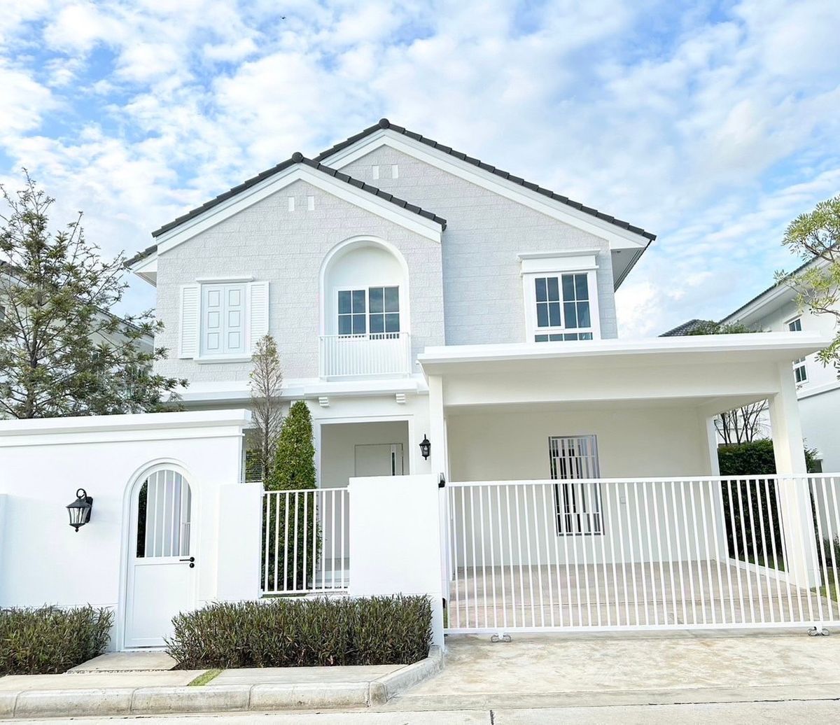 For RentHouseBangna, Bearing, Lasalle : Rent a house, Chaaiyapruek Bangna KM 15