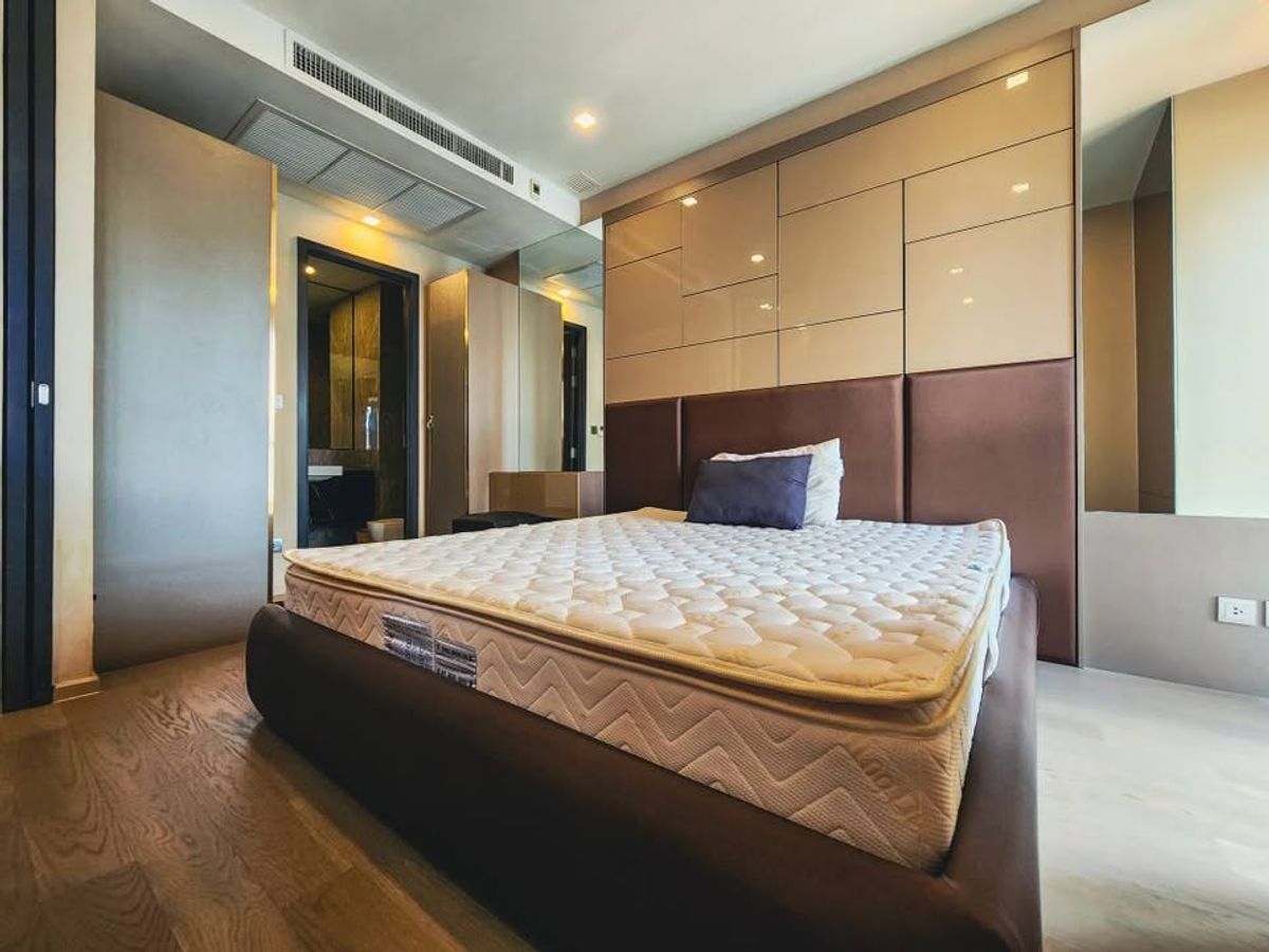 ให้เช่าคอนโดสุขุมวิท อโศก ทองหล่อ : เช่า RR243 Ashton Asoke ห้องสวยพร้อมอยู่ ใกล้รถไฟฟ้า BTS อโศก/MRT สุขุมวิท