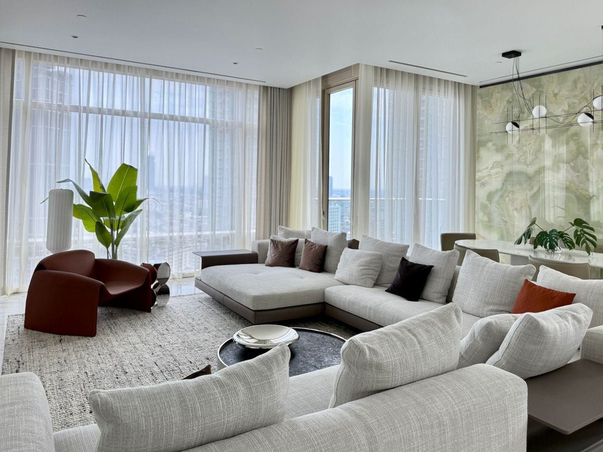ให้เช่าคอนโดสาทร นราธิวาส : For rent Four Seasons Private Residences 191.64 sqm 3 beds 3 baths