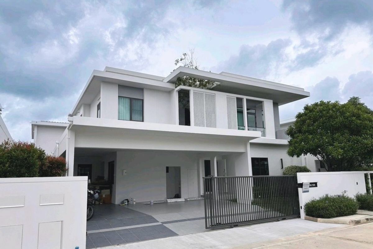 For RentHouseSamut Prakan,Samrong : Ret: Mantama 100+ (Bangna km15)