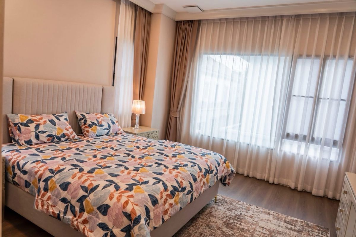 For RentHousePattanakan, Srinakarin : House at Rama 9 -Krungthepkreetha near Brighton International SchoolWellington International SchoolSamittivej Srinakarin hospital The Nine Home pro Rama 9 