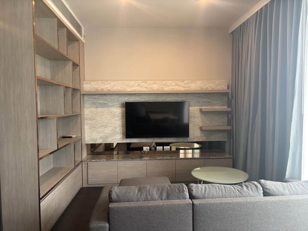 ให้เช่าคอนโดสุขุมวิท อโศก ทองหล่อ : เช่า RR247 LAVIQ CONDO ห้องสวยพร้อมอยู่ ใกล้รถไฟฟ้า BTS ทองหล่อ
