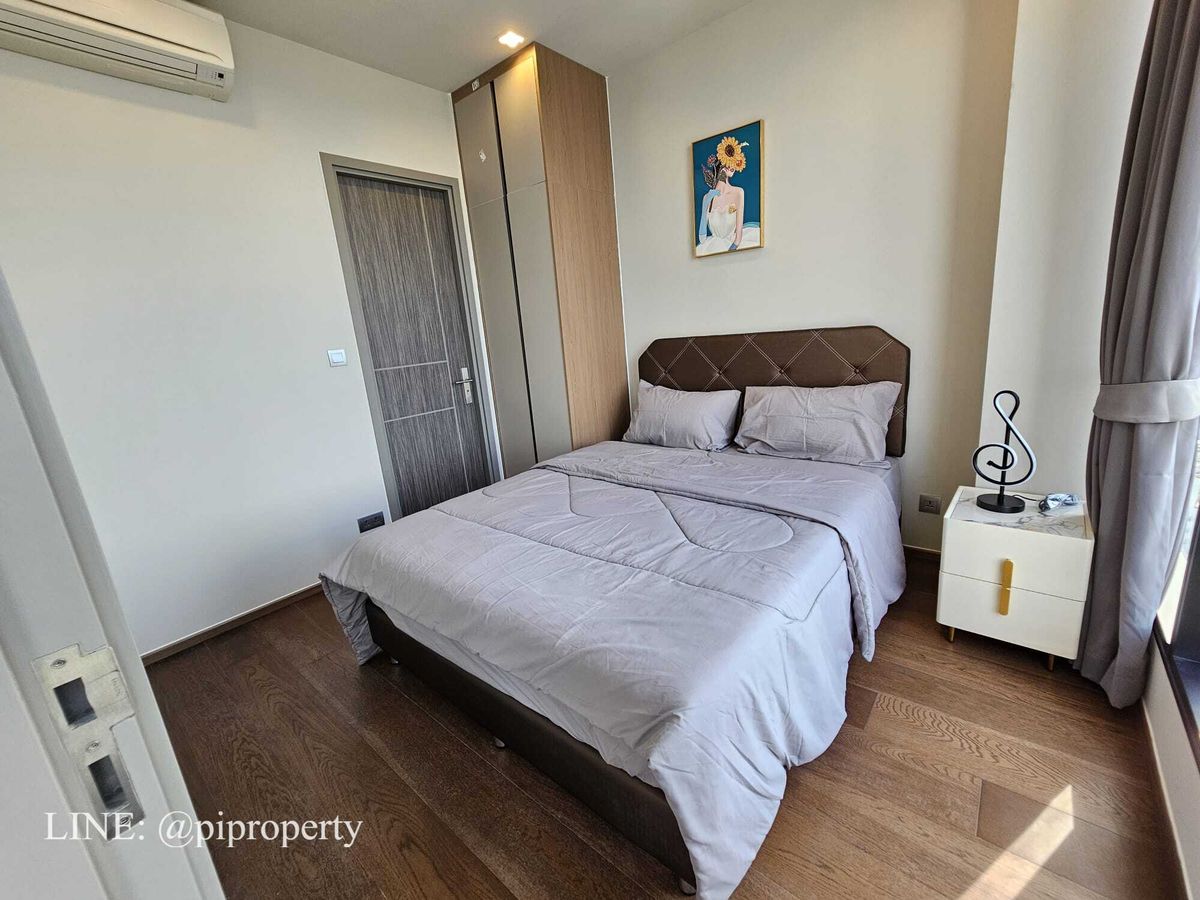 ให้เช่าคอนโดอารีย์ อนุสาวรีย์ : ดูเพล็กซ์ชั้นสูง 2 ห้องนอน ให้เช่า ไอดีโอ คิว วิคตอรี่ 0 เมตร จาก BTS ชัยชนะ และศตวรรษที่ลานภาพยนตร์ โรงเรียนและโรงพยาบาลที่ดีโดยรอบ