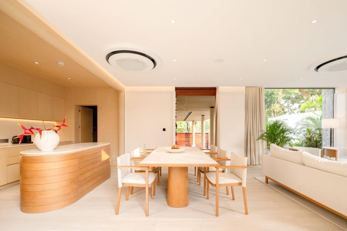 ขายพัทยา บางแสน ชลบุรี สัตหีบ : ขาย Pool Villa Mövenpick – White Sand Beach 130 ตรว. นาจอมเทียน พูลวิลล่าหรู ใกล้ชายหาดเพียง 200 ม.