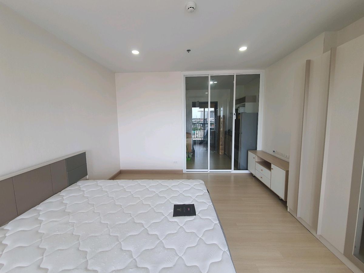 For RentCondoSamut Prakan,Samrong : Condo for rent Supalai Veranda Sukhumvit 117  Make an appointment to view the room 👉line: @pfbkk