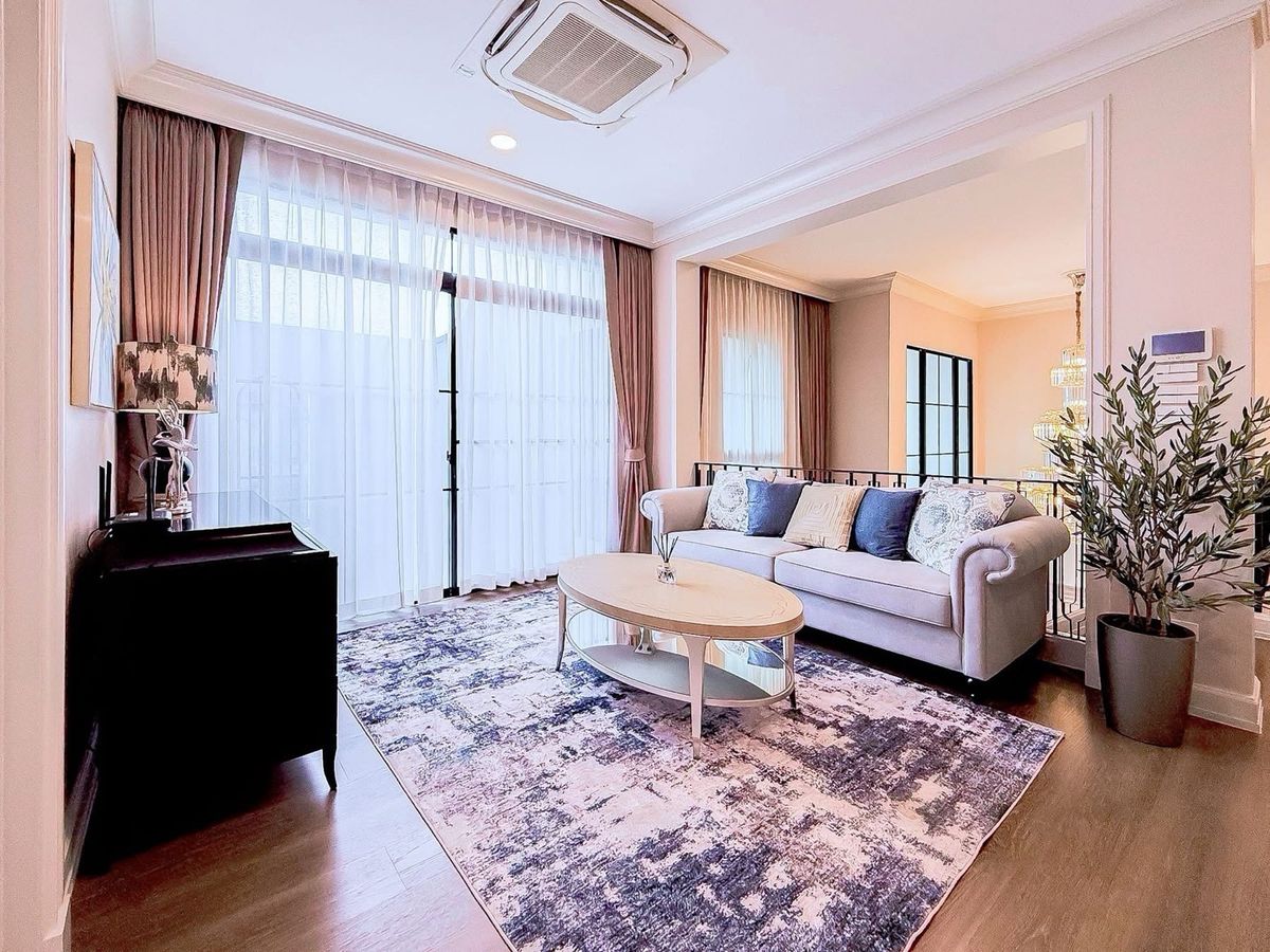 For RentHousePattanakan, Srinakarin : House at Rama 9 -Krungthepkreetha near Brighton International SchoolWellington International SchoolSamittivej Srinakarin hospital The Nine Home pro Rama 9 