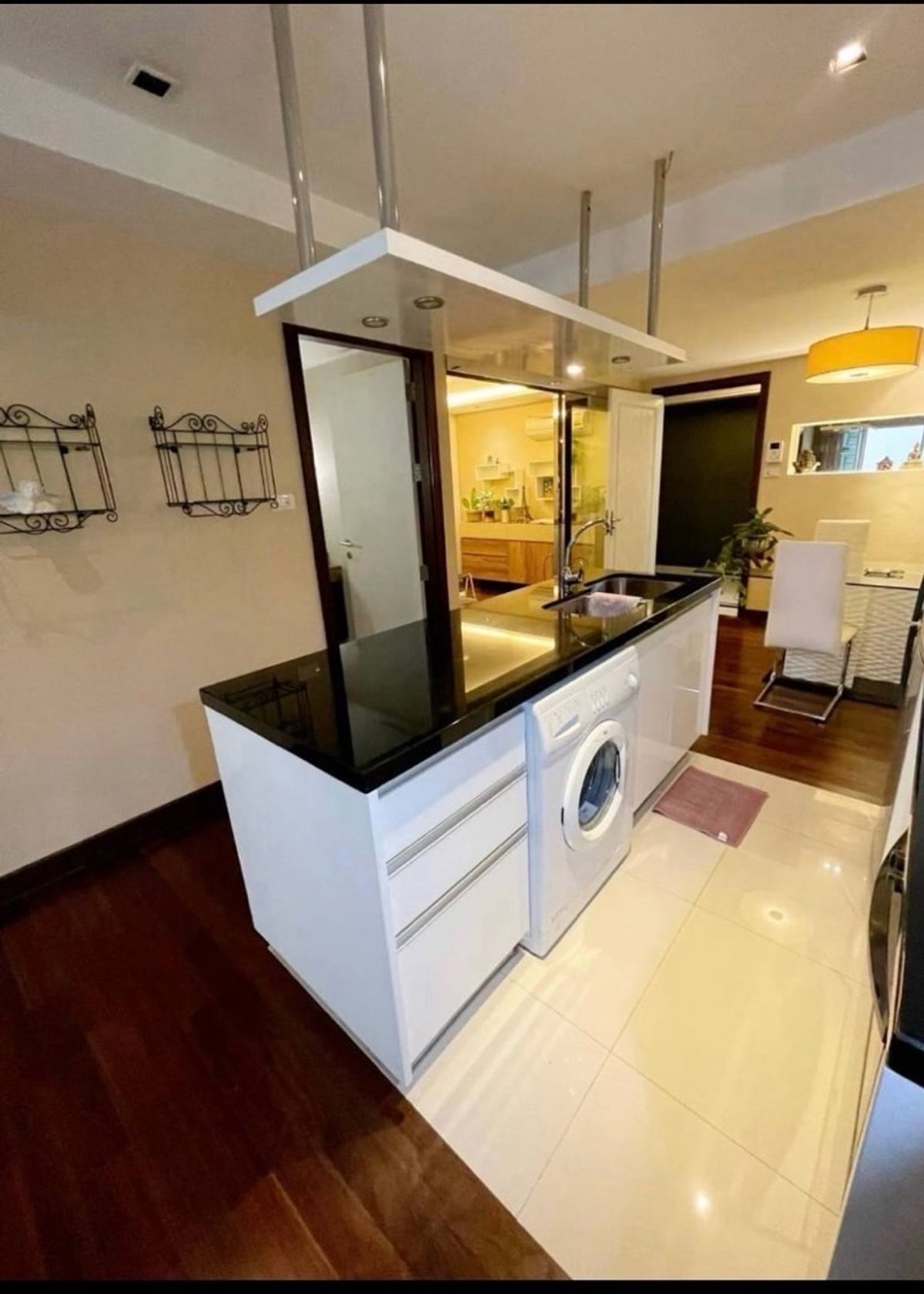 ให้เช่าคอนโดสุขุมวิท อโศก ทองหล่อ : Le Nice เอกมัย 2 ห้องนอน 35000 เลี้ยงสัตว์ได้