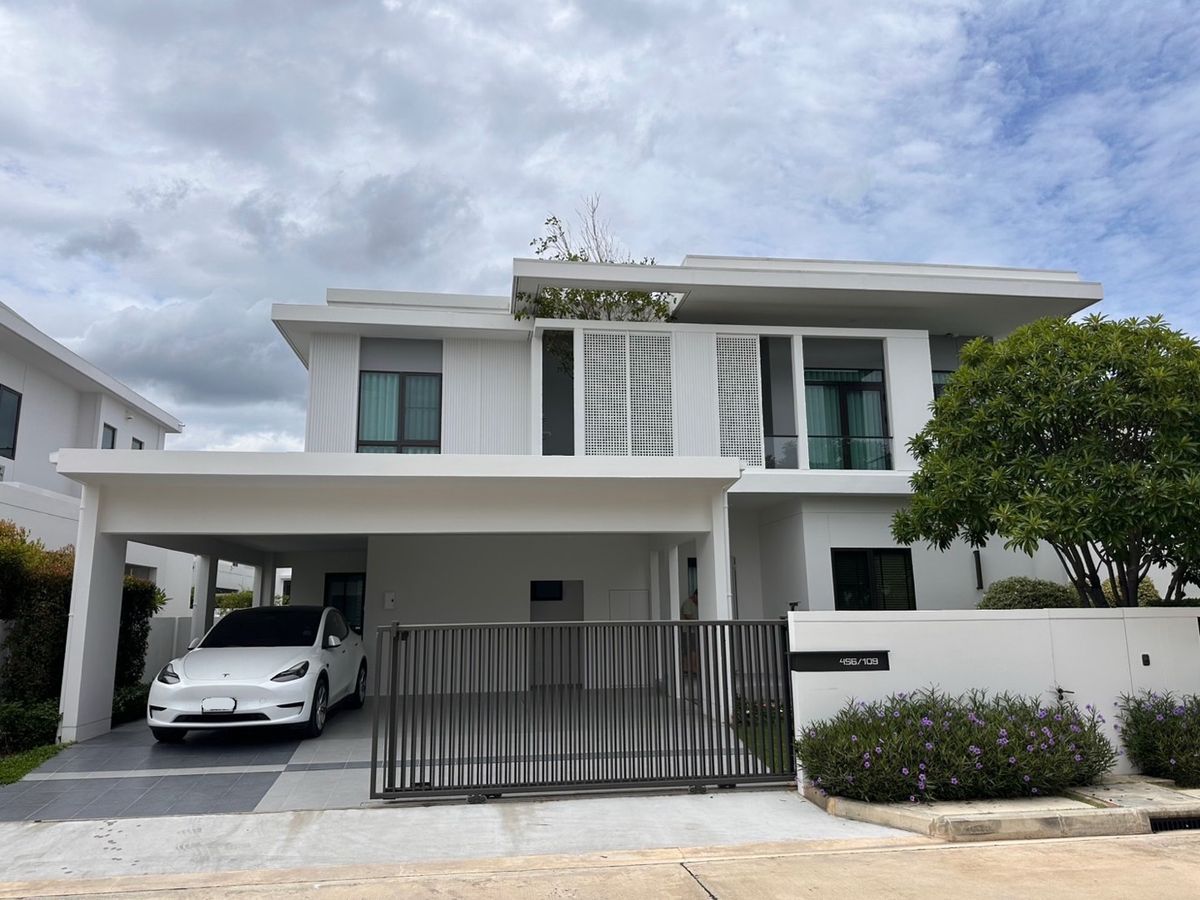 ให้เช่าบ้านสมุทรปราการ สำโรง : Hot Rent Mantana Bangna Km.15 / 160,000 Call.094-9619545