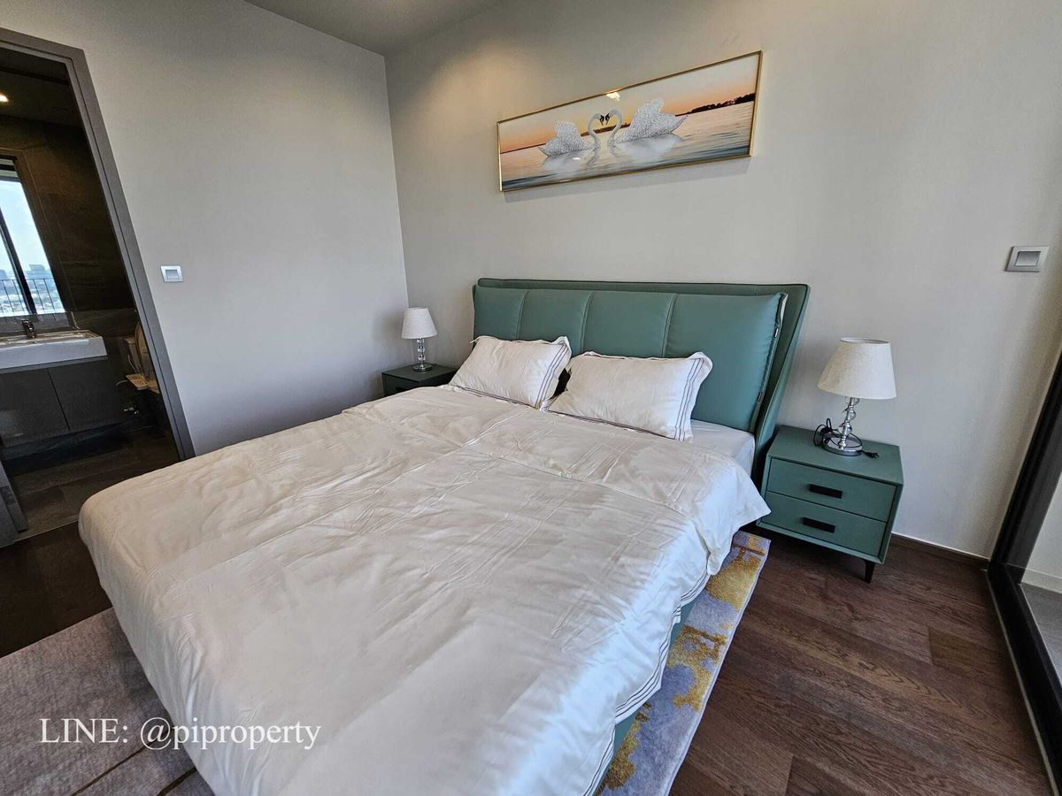 ให้เช่าคอนโดอารีย์ อนุสาวรีย์ : ดูเพล็กซ์ชั้นสูง 2 ห้องนอน ให้เช่า ไอดีโอ คิว วิคตอรี่ 0 เมตร จาก BTS ชัยชนะ และศตวรรษที่ลานภาพยนตร์ โรงเรียนและโรงพยาบาลที่ดีโดยรอบ