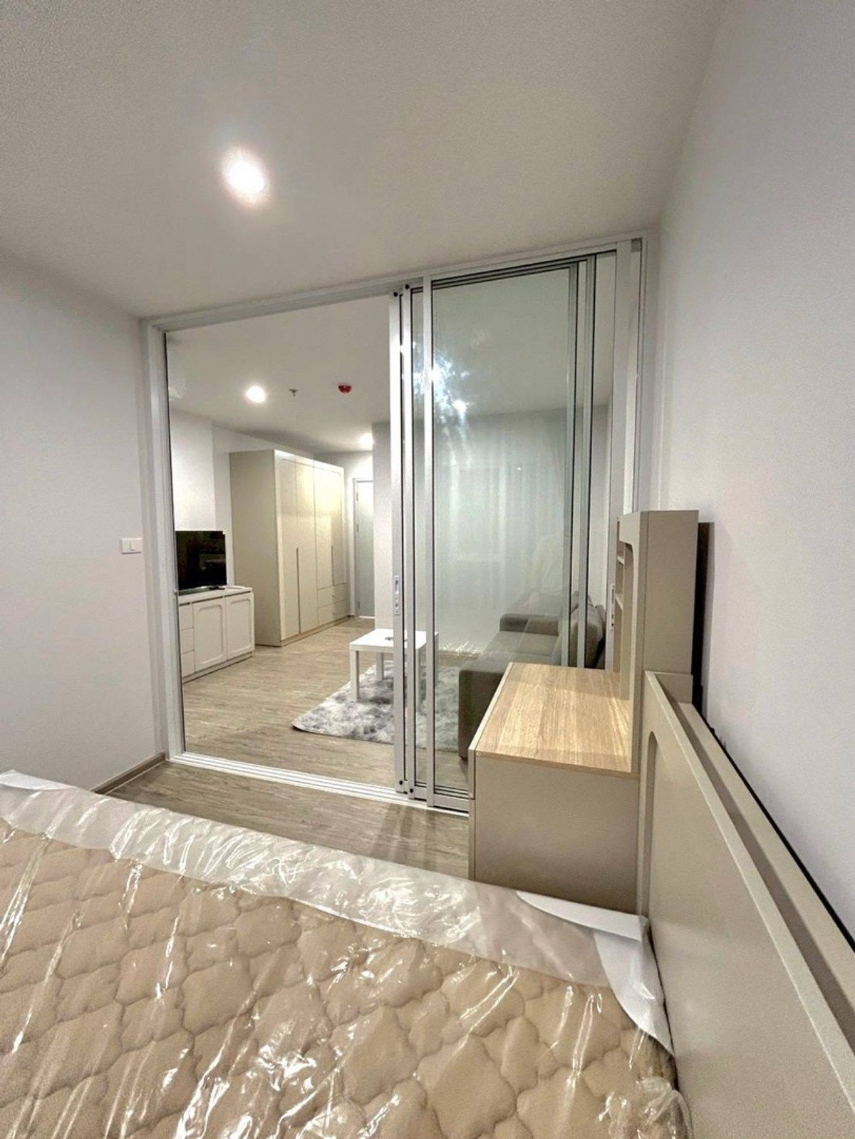 For RentCondoBangna, Bearing, Lasalle : Regent Home Bangna, new room New room, block box B, floor 30