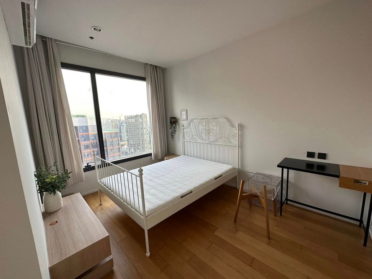 For SaleCondoLadprao, Central Ladprao : The room is very rare! Rare Item at the tangible price. Pet Friendly as well. BTS 0 meters, located opposite Central Ladprao. Cant find it. Contact 0876358339.