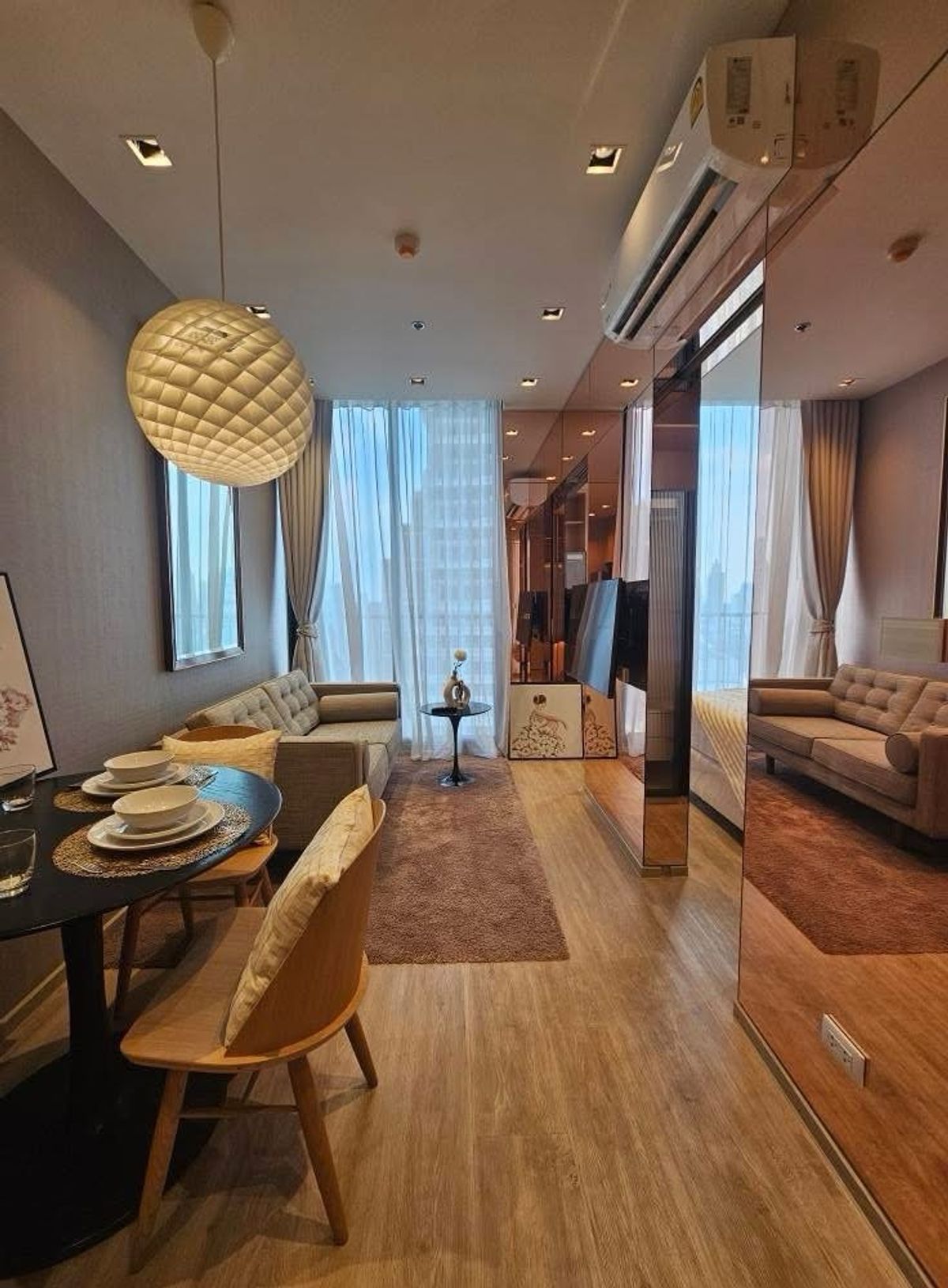 ให้เช่าคอนโดสุขุมวิท อโศก ทองหล่อ : ให้เช่าคอนโด🔥Noble State 39🔥ชั้น 19🔥30ตรม🔥1Bed🔥พร้อมอยู่🔥 R306-3