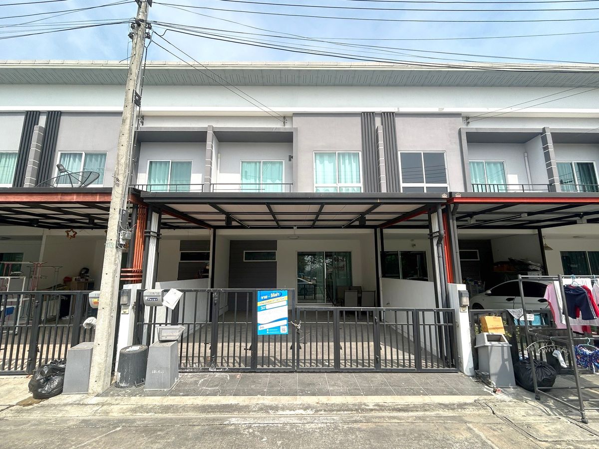ขายทาวน์โฮมปทุมธานี รังสิต ธรรมศาสตร์ : KBA2 6363661 : เดอะทรัสต์ ทาวน์โฮม รังสิต-คลอง 1
