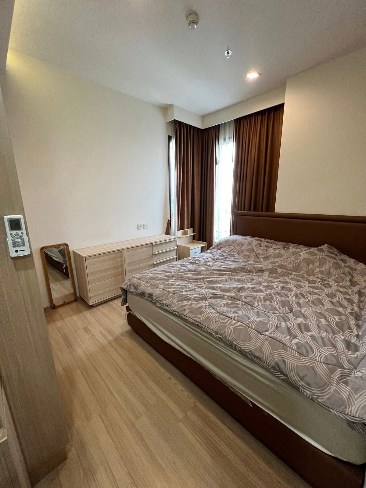 For RentCondoSapankwai,Jatujak : Rent M Jatujak, Pet Friendly near BTS & MRT Chatuchak,