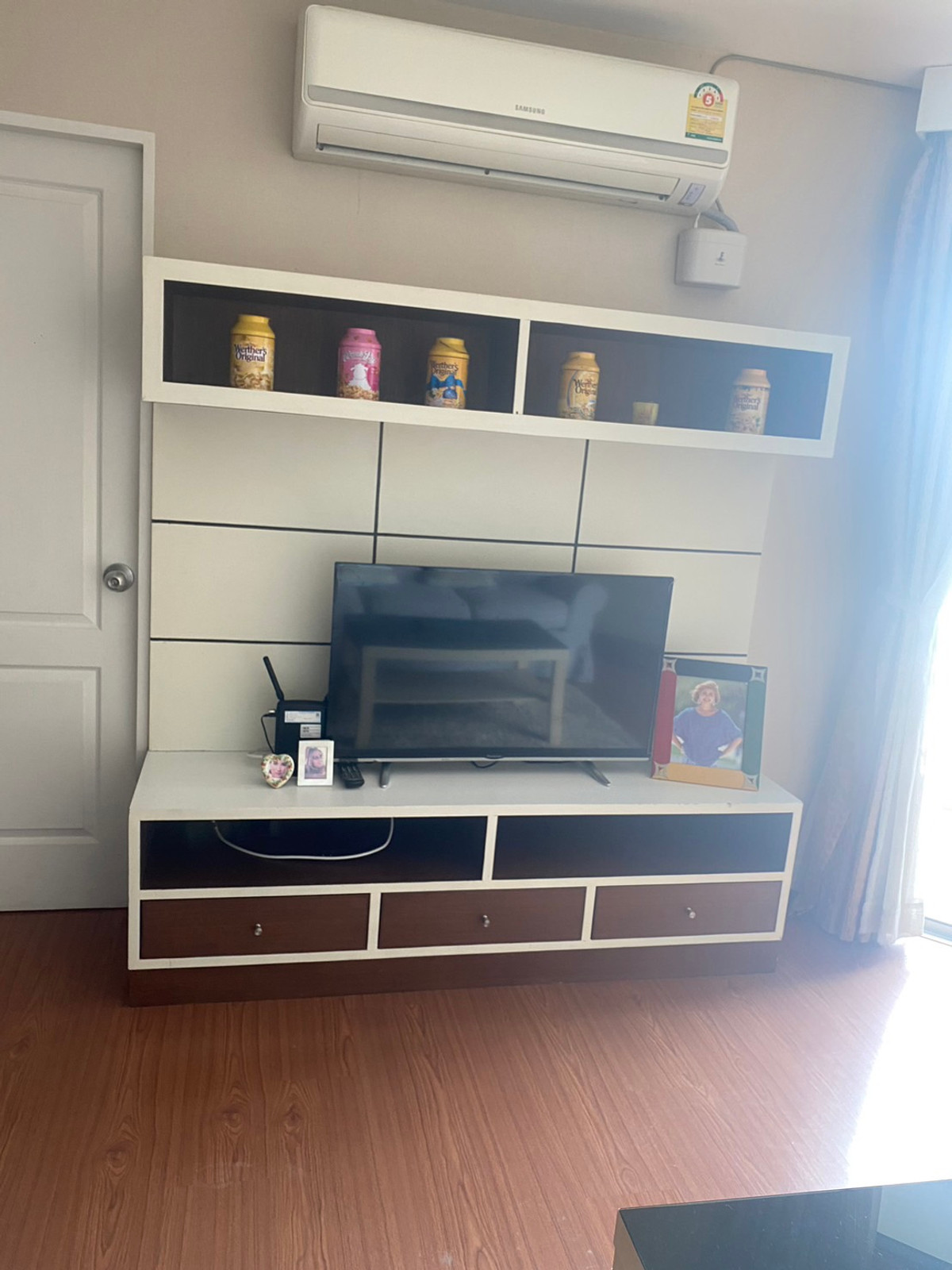 For RentCondoRama9, Petchburi, RCA : For Rent 2 Bedroom 1 Bathroom 69 SQ.M Fully Furniture Ready to Move in