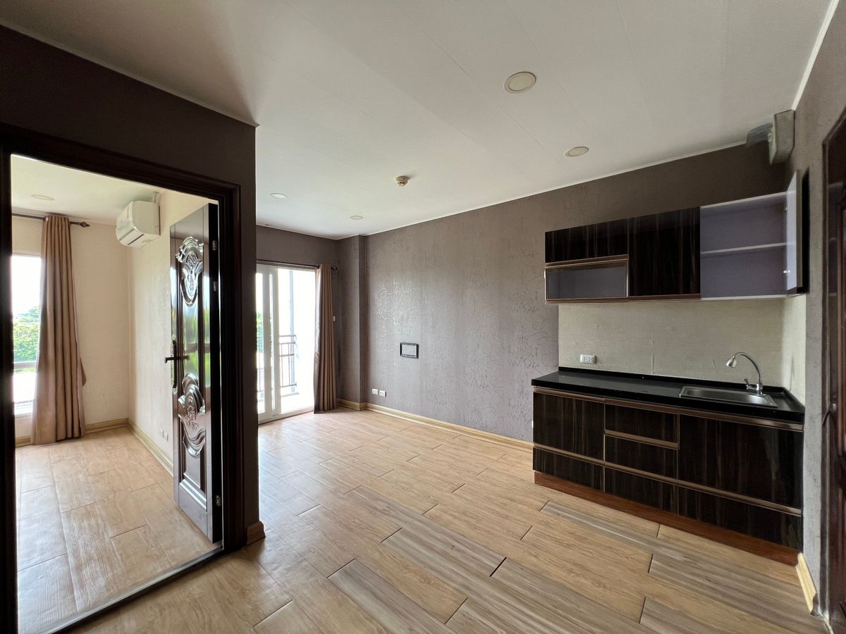 ขายคอนโดศรีราชา แหลมฉบัง บ้านบึง : BD 18993 : The Crystal Condo เดอะคริสตัลคอนโด