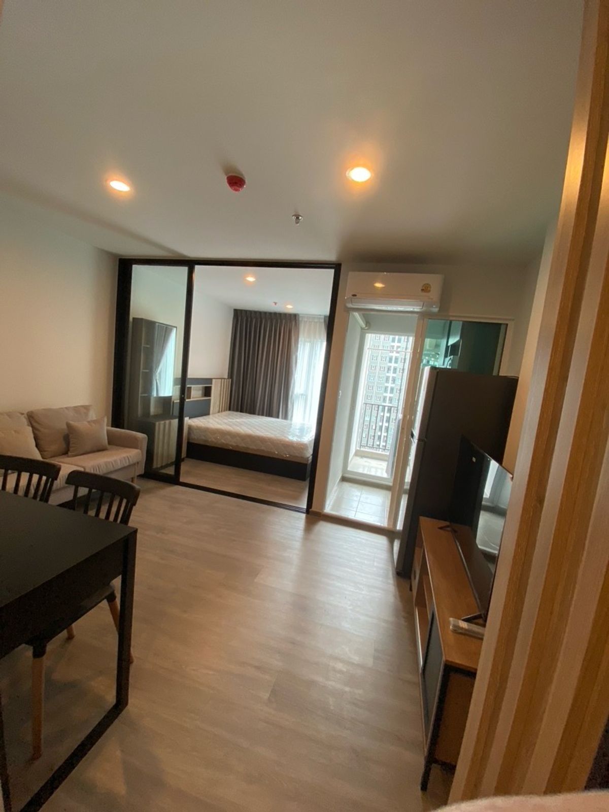 For RentCondoBangna, Bearing, Lasalle : Regent Home Bangna, new room New room, block box B, floor 30