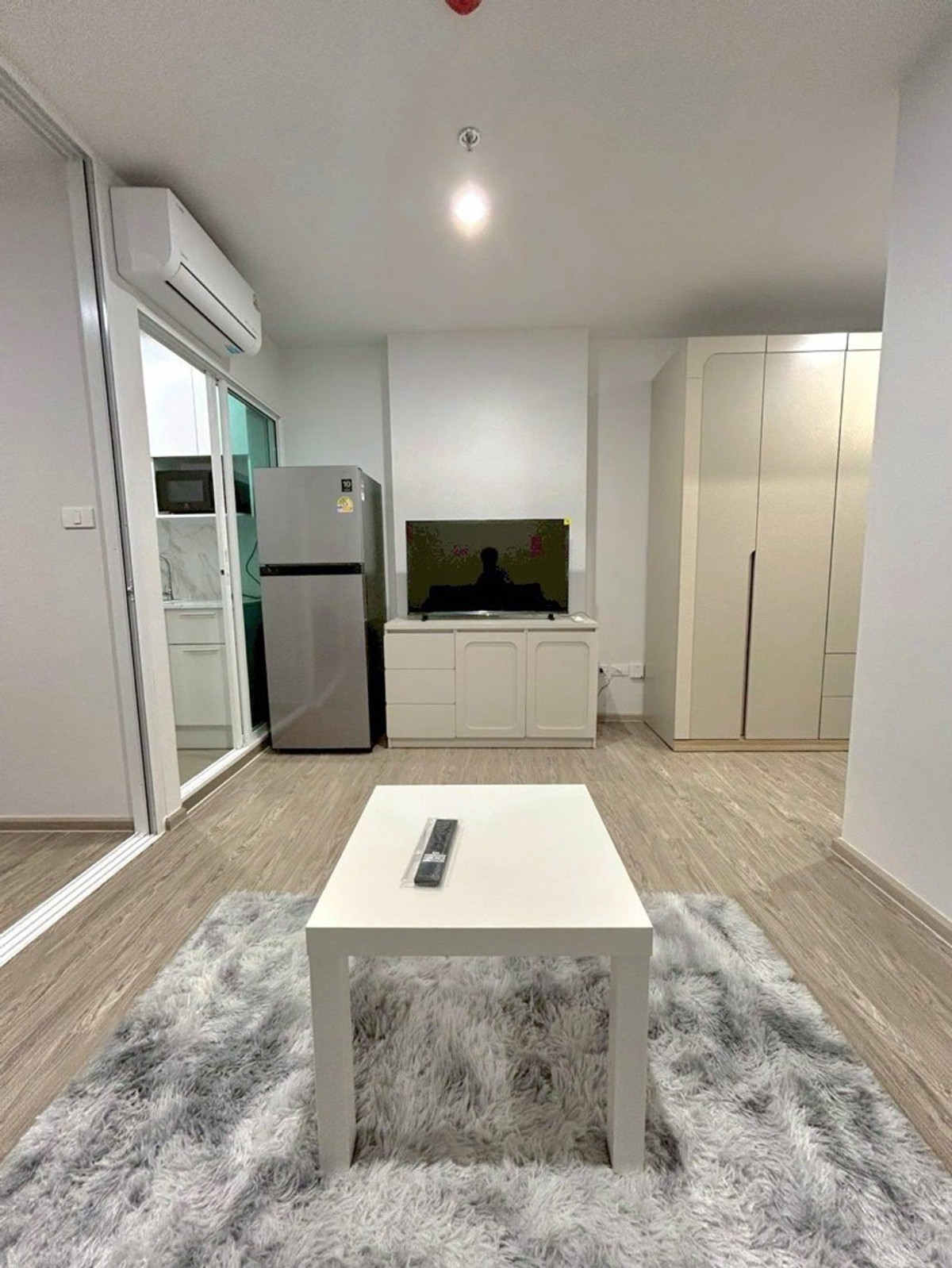 For RentCondoBangna, Bearing, Lasalle : Regent Home Bangna, new room New room, block box B, floor 30