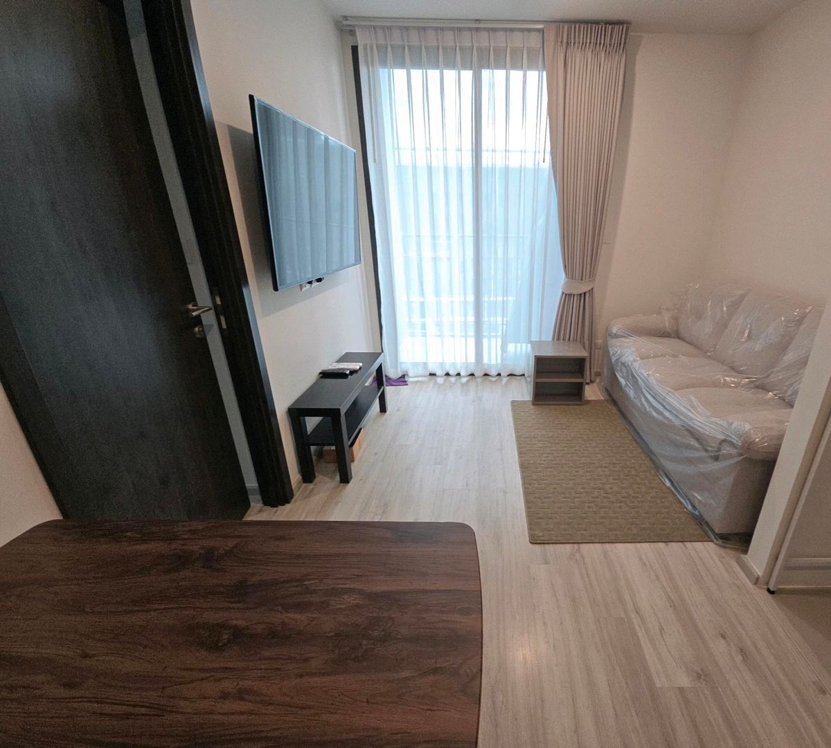 ให้เช่าคอนโดรัชดา ห้วยขวาง : ⭐️ XT Huaikhwang ⭐️ 2 bed 2 bath ห้องมุม ระเบียงทิศใต้ เฟอร์นิเจอร์ครบพร้อมเข้าอยู่