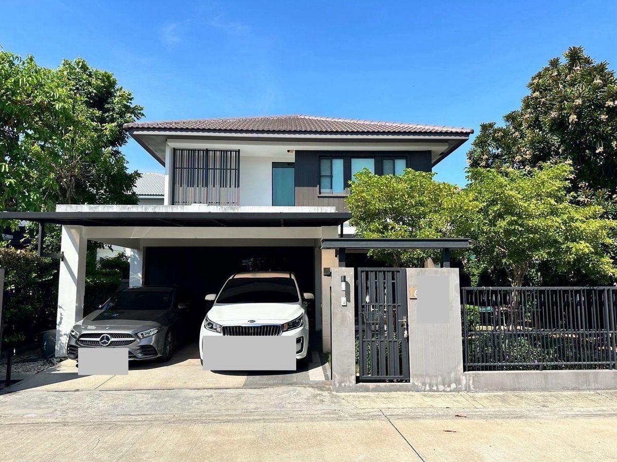 ให้เช่าบ้านบางนา แบริ่ง ลาซาล : Mantana Bangna Km.7 for rent.