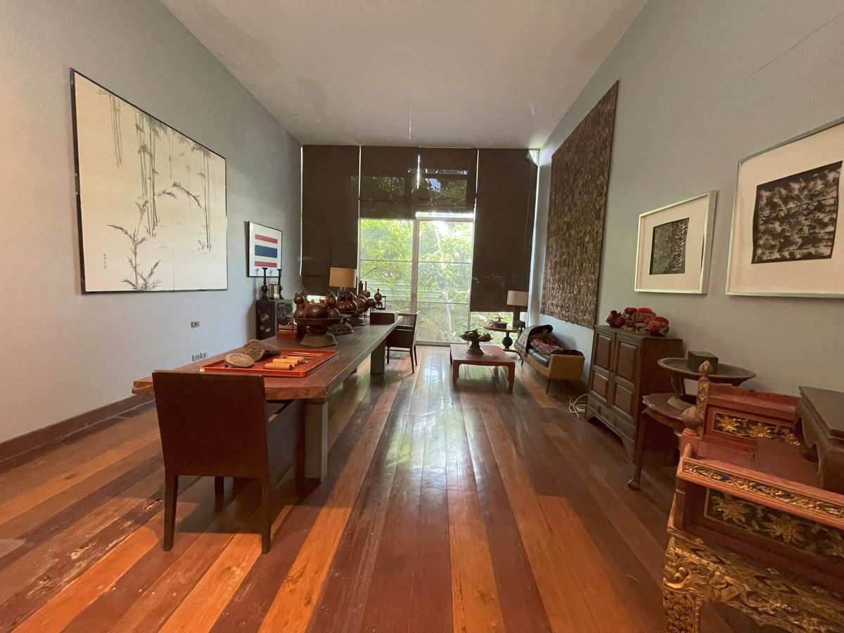 For RentOfficeSukhumvit, Asoke, Thonglor : Rental Home Office 3 floors, more than 1000 square meters of living space