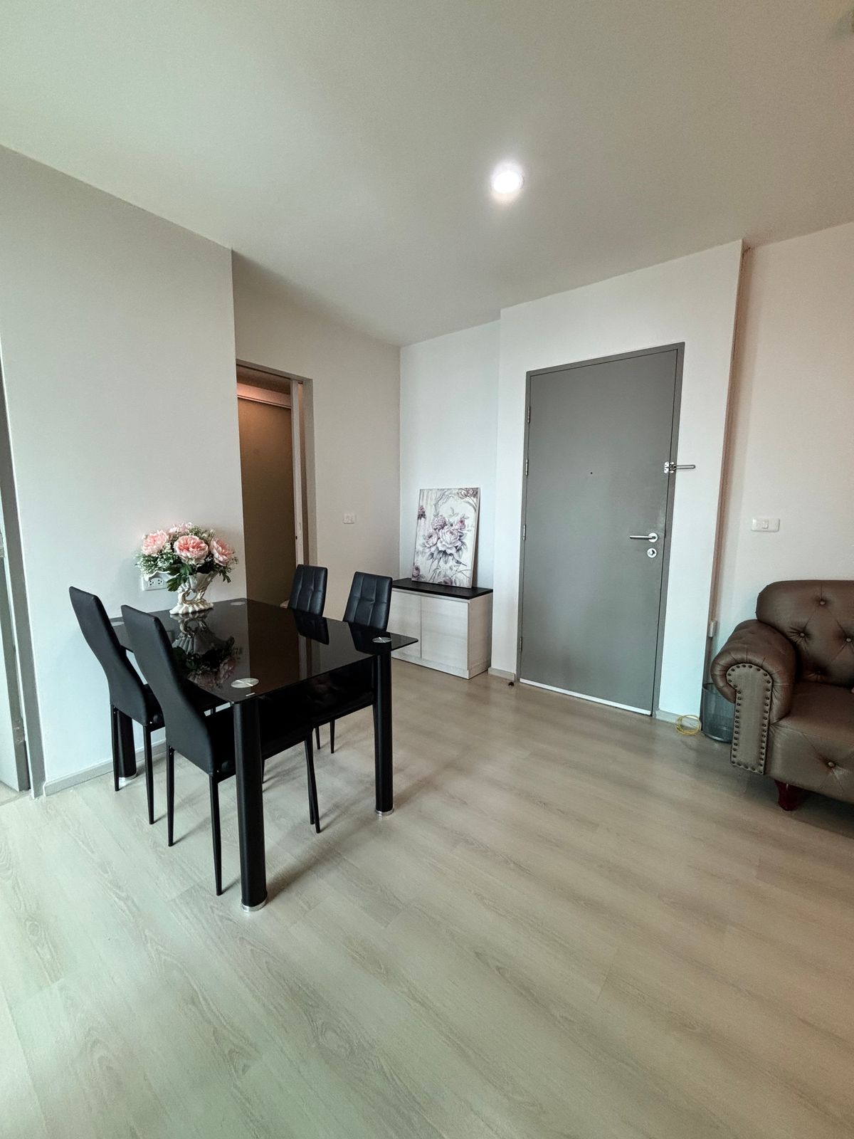 คอนโดรัชดา ห้วยขวาง : ขาย/เช่า คอนโด Life รัชดาภิเษก อาคาร B ชั้น 34 ชั้นสูงวิวเมือง ไม่มีตึกบัง