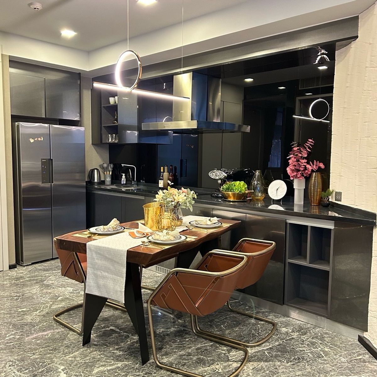 ให้เช่าคอนโดสุขุมวิท อโศก ทองหล่อ : For rent Ashton Residence 41