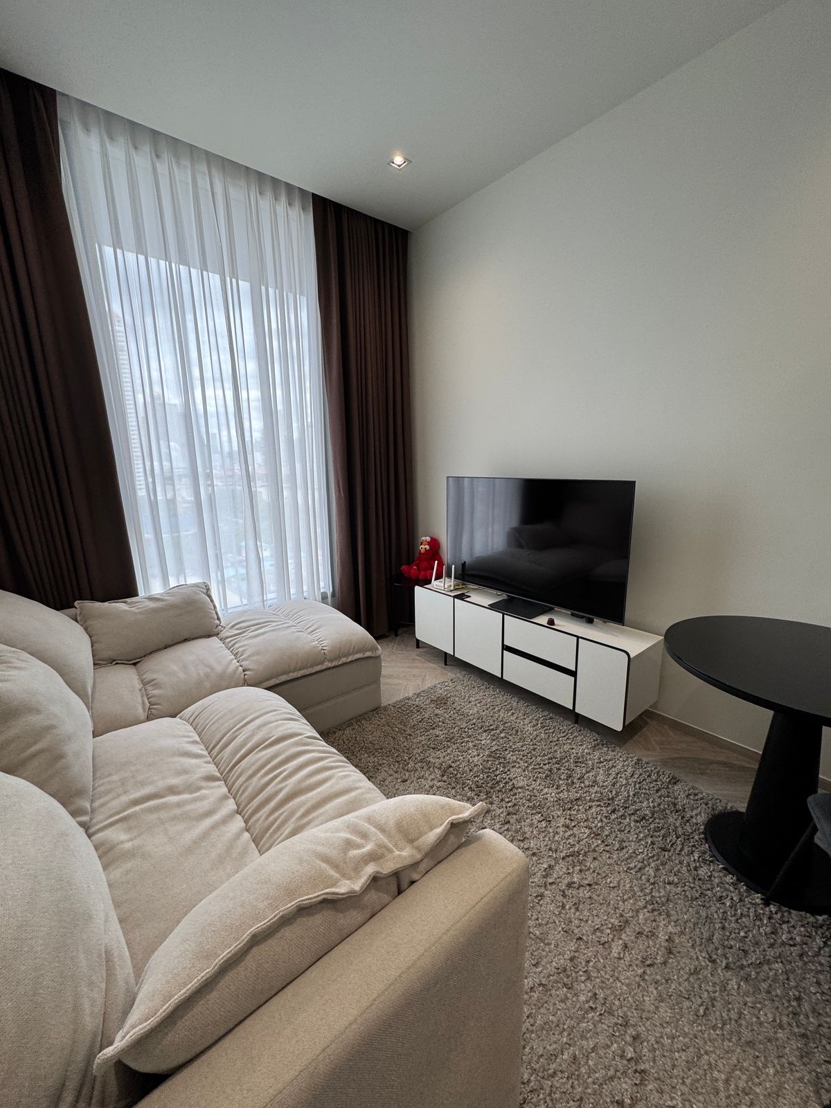 ให้เช่าคอนโดวงเวียนใหญ่ เจริญนคร : 1 bed for rent with stunning river view 