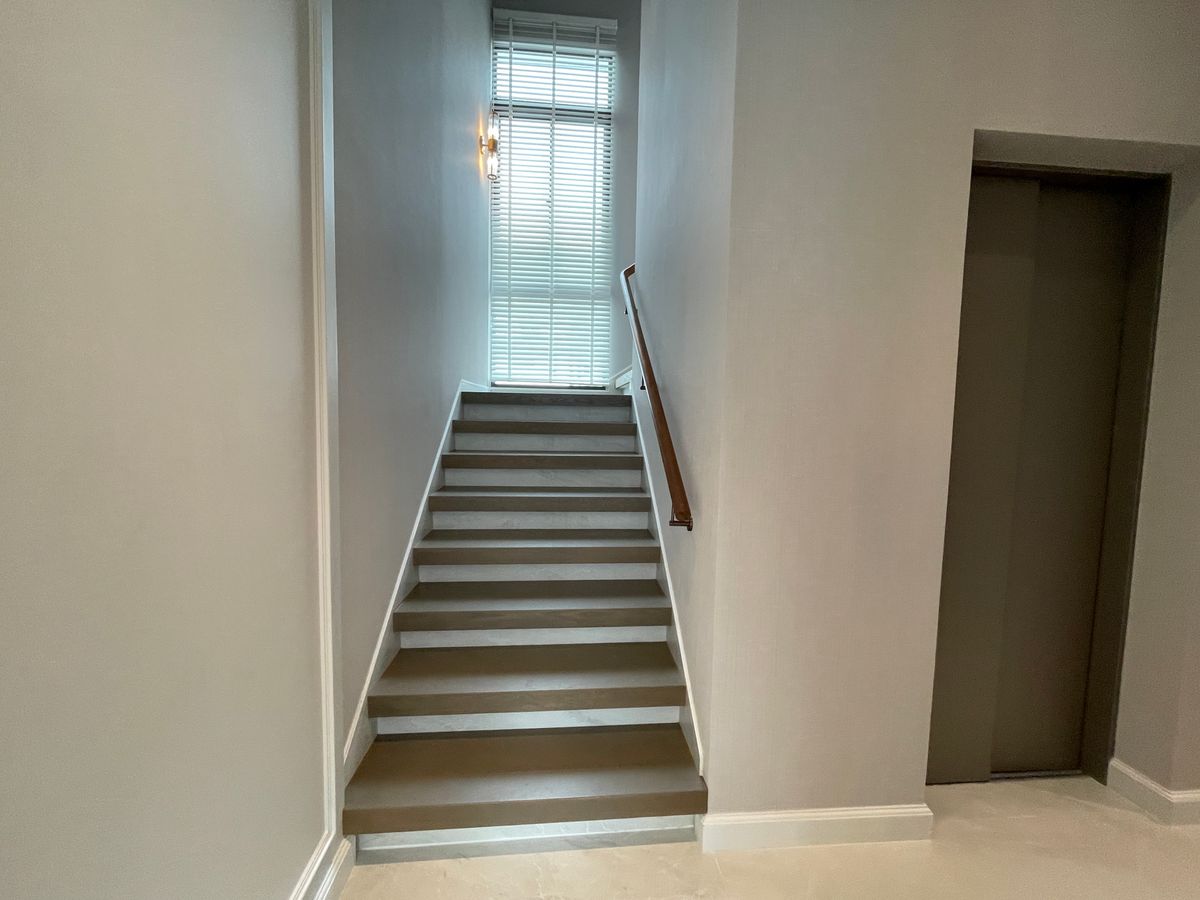 For SaleHouseSukhumvit, Asoke, Thonglor : [RARE ITEM] Luxurious corner mansion Lavista Ekkamai 10 | 429 sq m. Superior life in the heart of Ekkamai—fully decorated. Ready to move in!