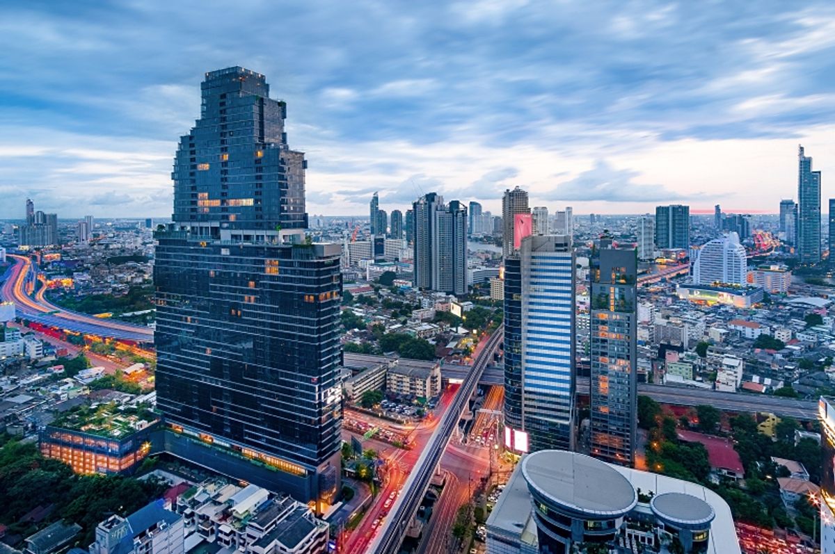 For SaleCondoSathorn, Narathiwat : Don't Miss Sell At a loss The Bangkok Sathorn 2Bedroom Size 111.5sq.m. Sell 21.9 MB Exclusive Agent.