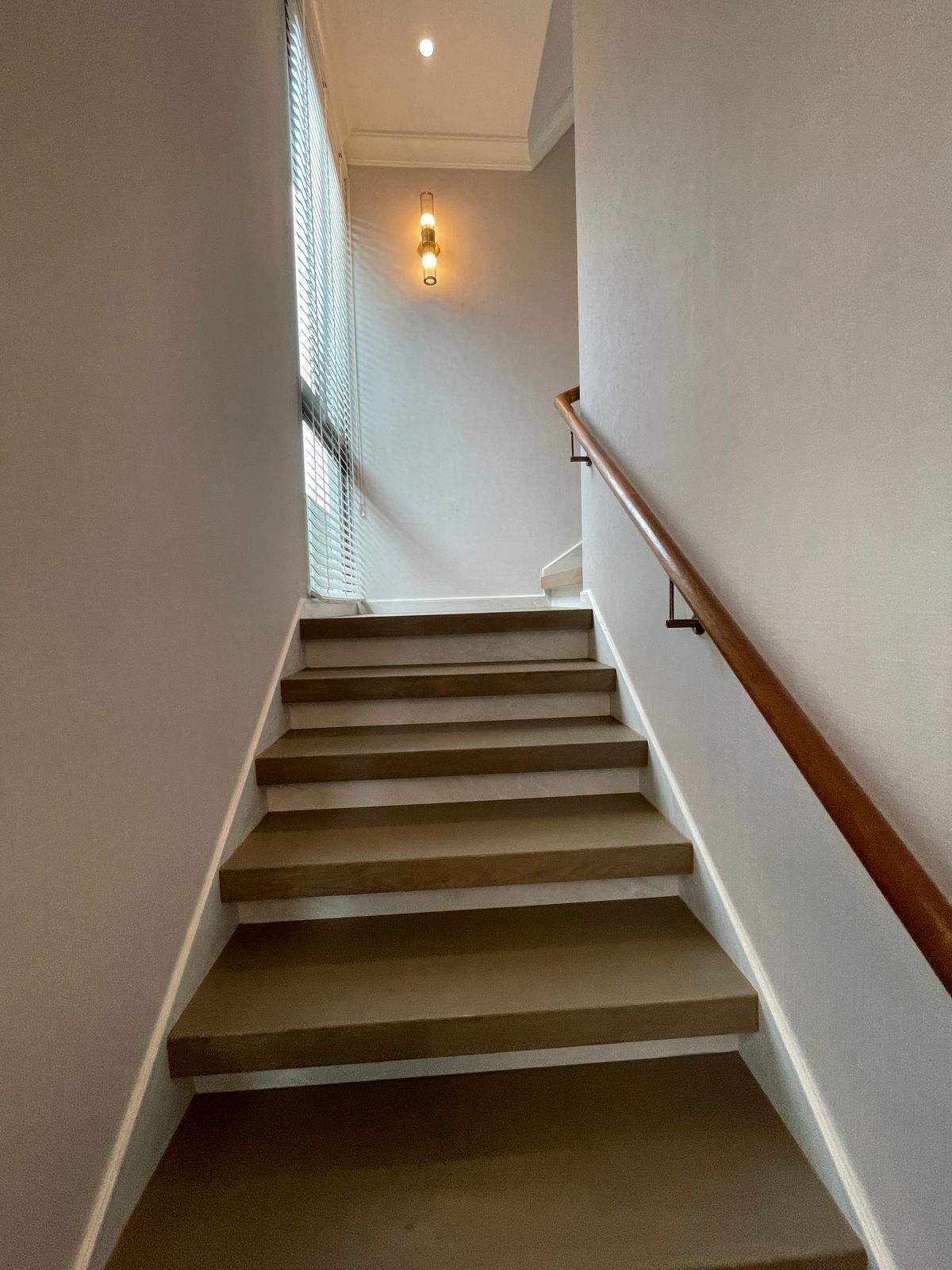 For SaleHouseSukhumvit, Asoke, Thonglor : [RARE ITEM] Luxurious corner mansion Lavista Ekkamai 10 | 429 sq m. Superior life in the heart of Ekkamai—fully decorated. Ready to move in!