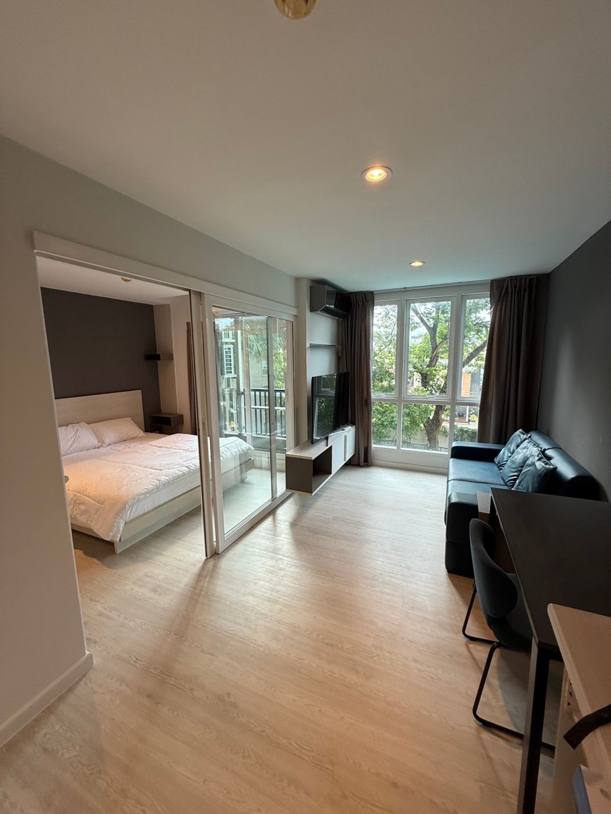 For SaleCondoPattanakan, Srinakarin : 🔥 Urgent sale, loss price! The Key Udomsuk, the most beautiful pool room in the project New renovation Ready to stay immediately!