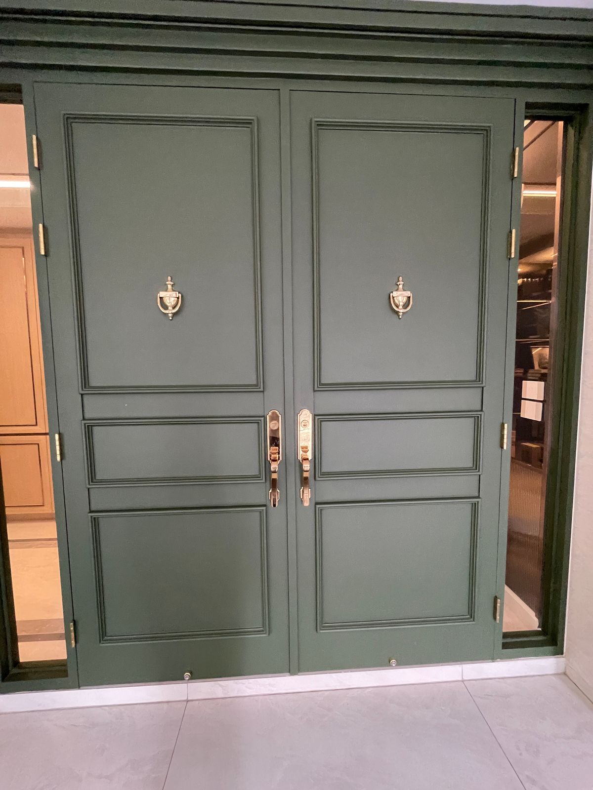 For SaleHouseSukhumvit, Asoke, Thonglor : [RARE ITEM] Luxurious corner mansion Lavista Ekkamai 10 | 429 sq m. Superior life in the heart of Ekkamai—fully decorated. Ready to move in!