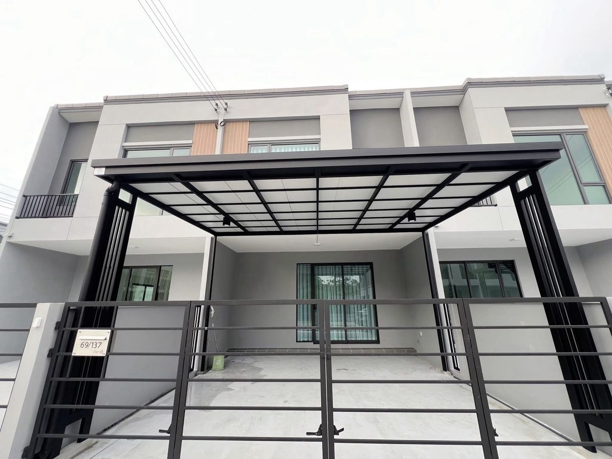 ให้เช่าทาวน์โฮมบางนา แบริ่ง ลาซาล : ทาวน์โฮม Pleno Sukhumvit Bangna2 สวยสะอาดเฟอร์ครบ พร้อมอยู่