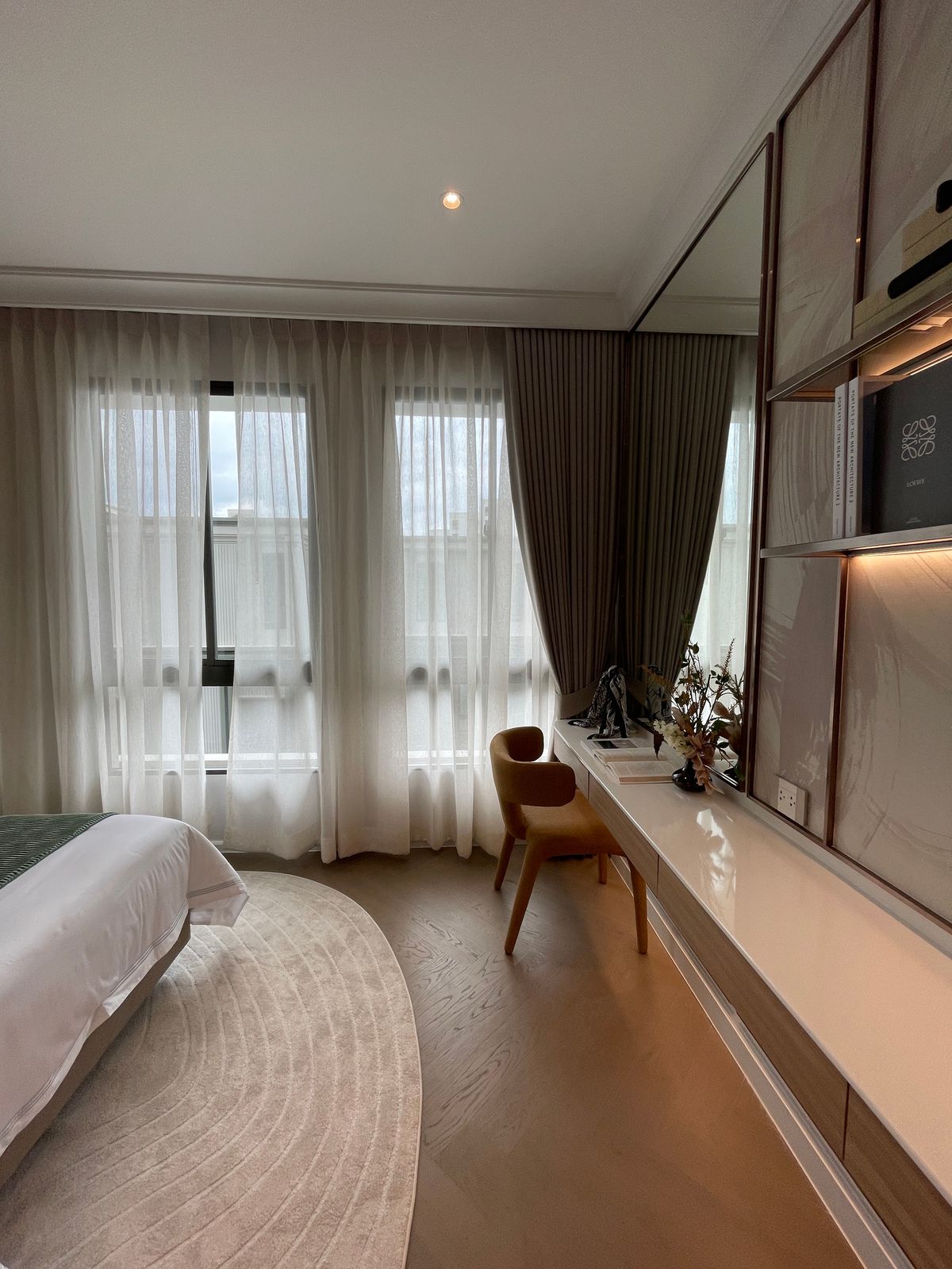 For SaleHouseSukhumvit, Asoke, Thonglor : [RARE ITEM] Luxurious corner mansion Lavista Ekkamai 10 | 429 sq m. Superior life in the heart of Ekkamai—fully decorated. Ready to move in!