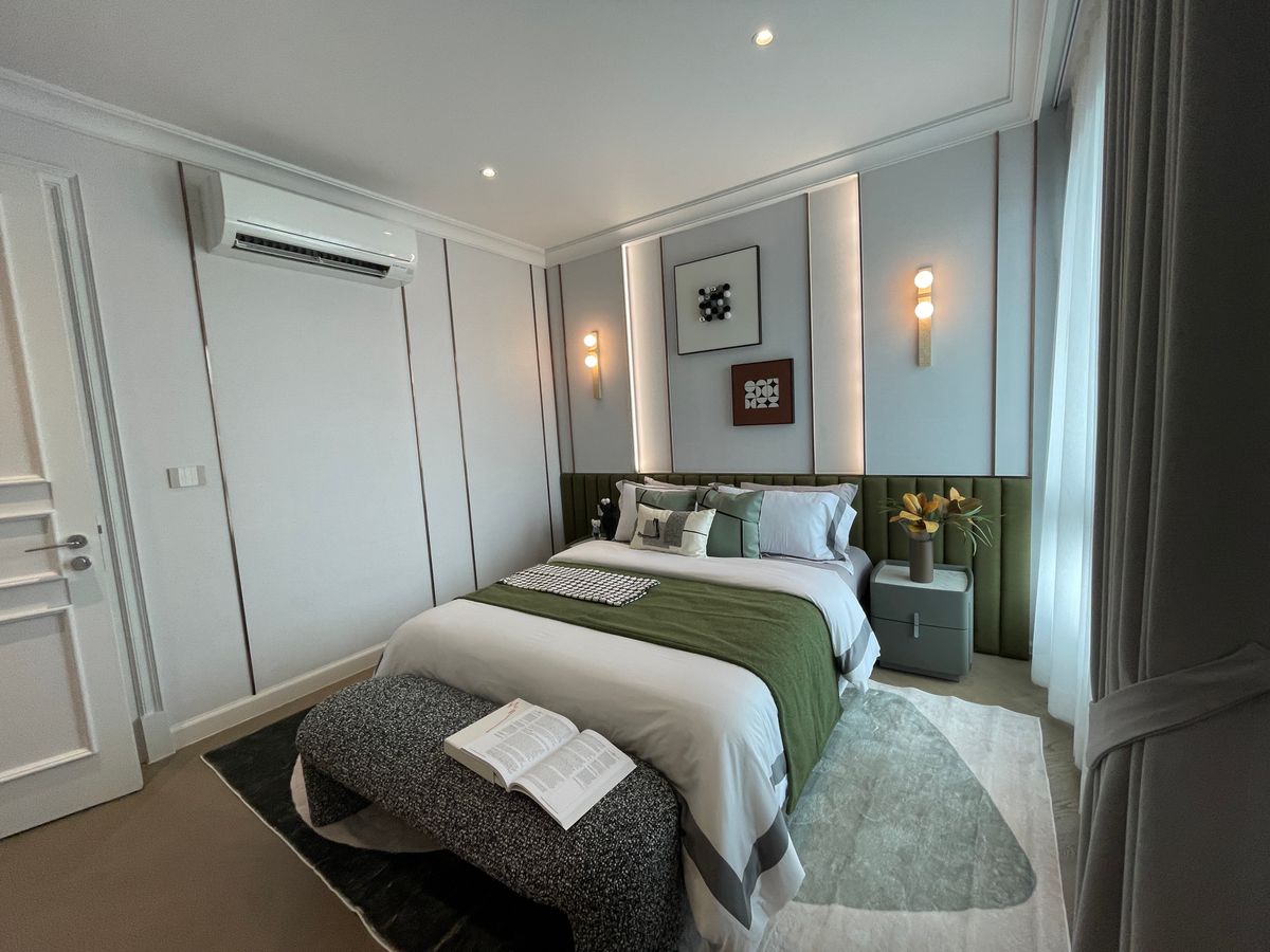 For SaleHouseSukhumvit, Asoke, Thonglor : [RARE ITEM] Luxurious corner mansion Lavista Ekkamai 10 | 429 sq m. Superior life in the heart of Ekkamai—fully decorated. Ready to move in!