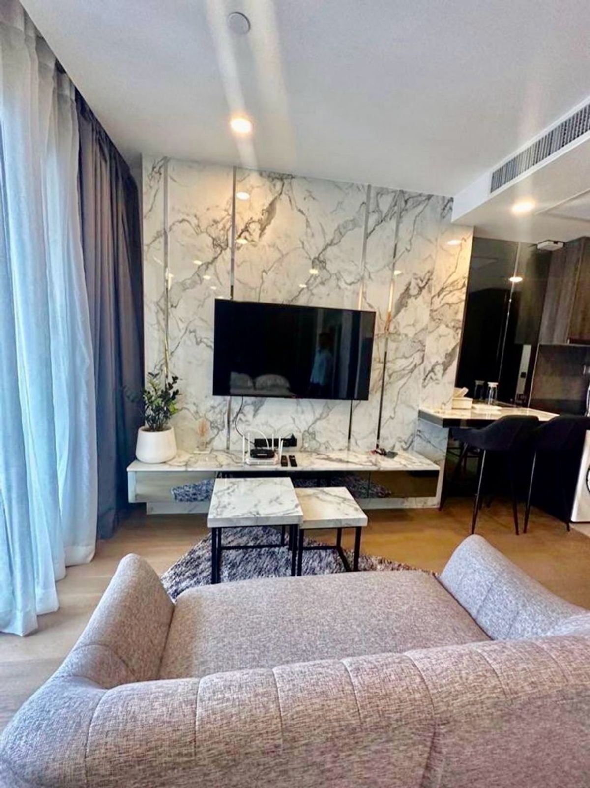 For RentCondoSiam Paragon ,Chulalongkorn,Samyan : Ashton Chula-Silom Beautiful View @Bhumdevelopment